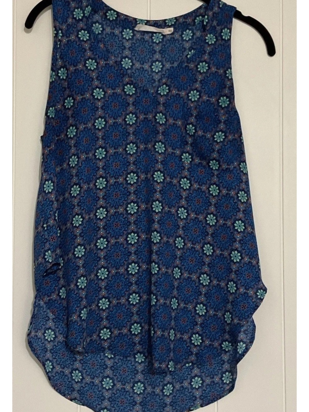 Lush Blue Mosaic Floral Tank Top XS Front Pocket